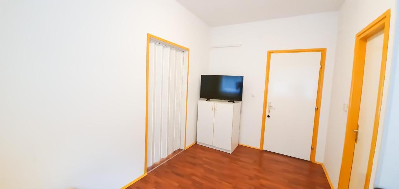 Apartment Buco Starigrad Paklenica Exterior foto